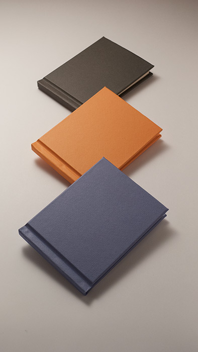 ３冊の本 / Three books